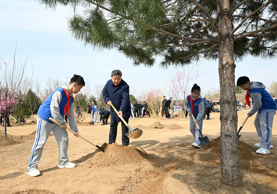 习近平：汇聚共建美丽中国磅礴力量 让祖国大地更加绿意盎然生机勃…